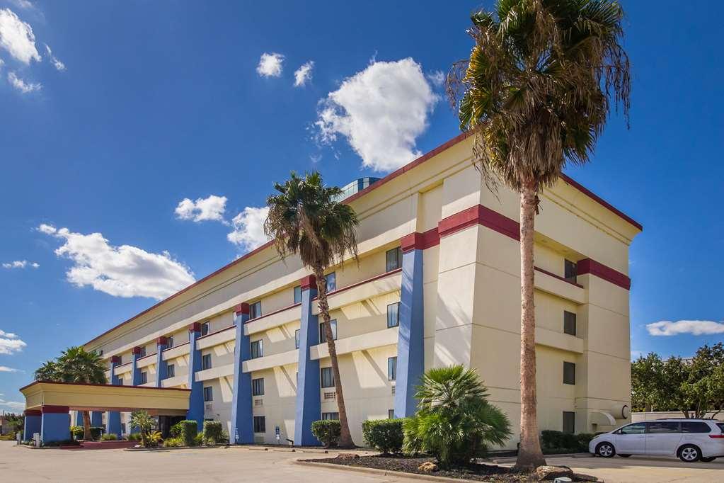 Rodeway Inn Houston North Greenspoint Extérieur photo